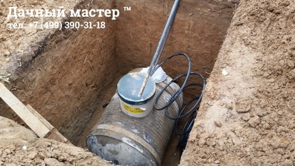 Установленная буферная емкость перед подключением насосного оборудования