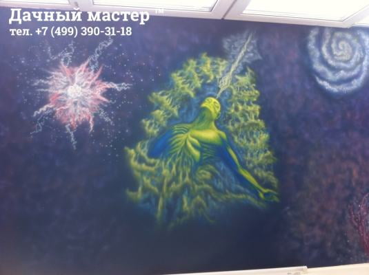Рисунок на потолке балкона