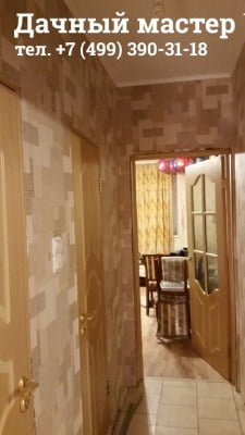 Оклейка межкомнатного коридора обоями