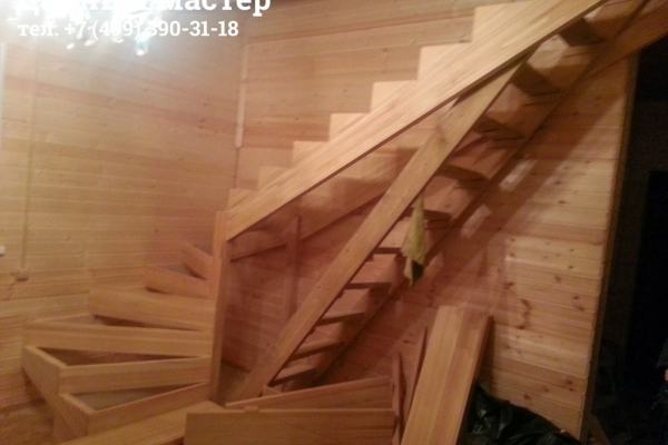 Строительство полуразворотной лестницы