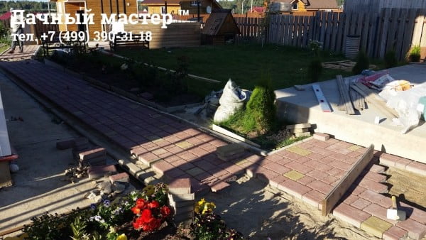 Мощение дорожек брусчаткой "Старый город"
