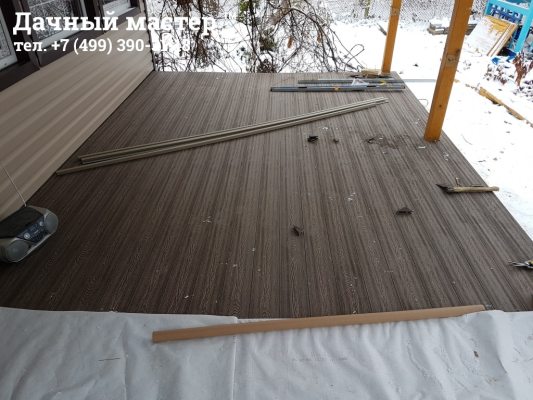 Монтаж полимерной доски на веранде