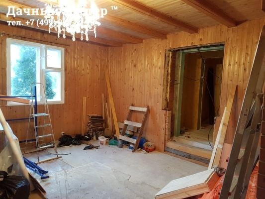 Обустройство дверного проема на входе в пристройку
