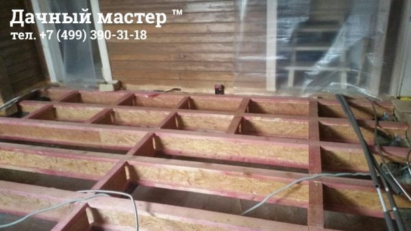 Смонтированные новые двутавровые лаги