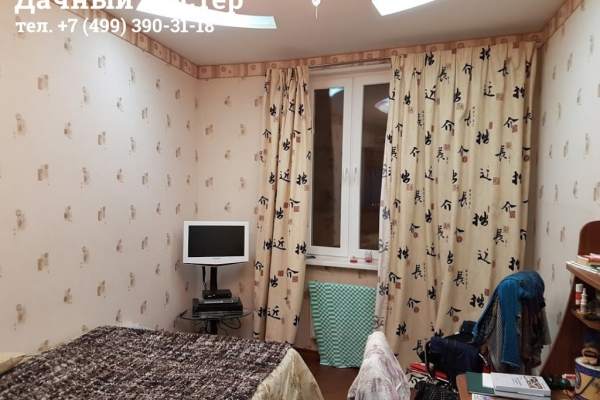 Маленькая комната ДО ремонта