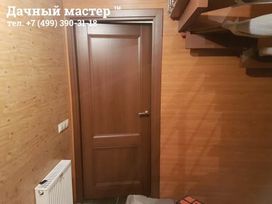 Смонтированная межкомнатная дверь