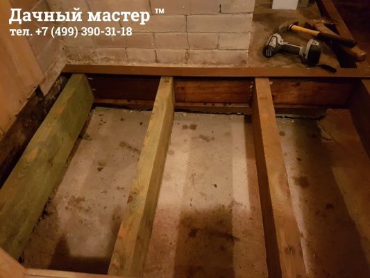 Монтаж лаг из лиственницы в бане